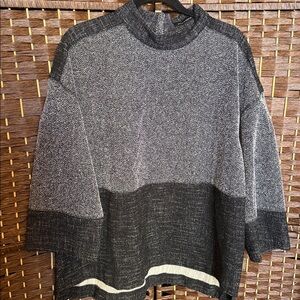Banana Republic Black and White Knit Sweater